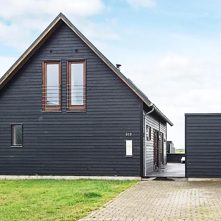 6 Person In Romo-by Traum * Romo Kirkeby